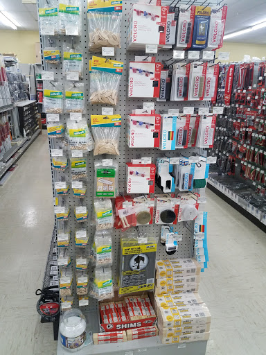 Hardware Store «Charleston Ace Hardware», reviews and photos, 1320 E St, Charleston, IL 61920, USA