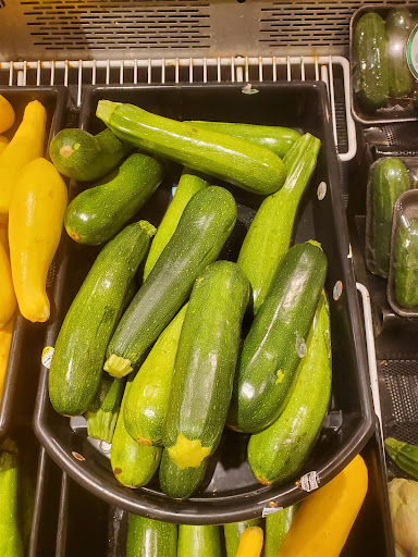 Shopping Mall «Stadium Plaza Shopping Center», reviews and photos, 10 Main St, Tewksbury, MA 01876, USA