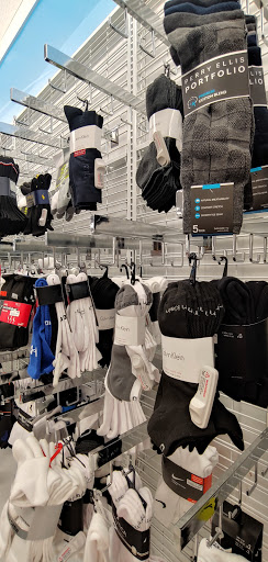 Clothing Store «Ross Dress for Less», reviews and photos, 877 E Baseline Rd, Gilbert, AZ 85233, USA