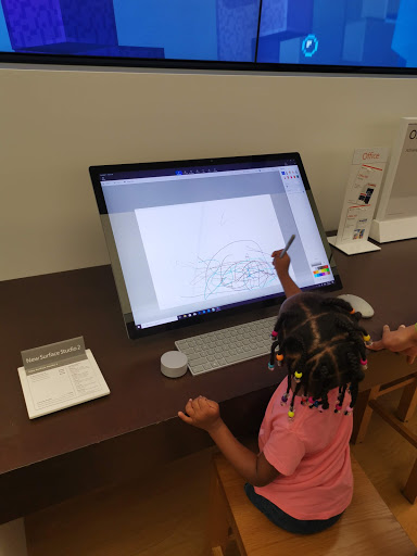 Computer Store «Microsoft Store - Southpark», reviews and photos, 4400 Sharon Rd, Charlotte, NC 28211, USA