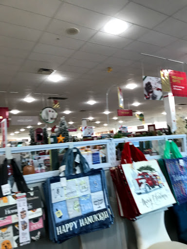 Department Store «HomeGoods», reviews and photos, 2618 Chapel Lake Dr, Gambrills, MD 21054, USA