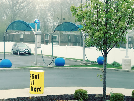 Car Wash «Blue Falls Car Wash», reviews and photos, 400 N Leavitt Rd, Amherst, OH 44001, USA