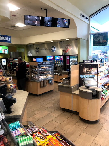 Gas Station «Cumberland Farms», reviews and photos, 823 Smithfield Ave, Lincoln, RI 02865, USA