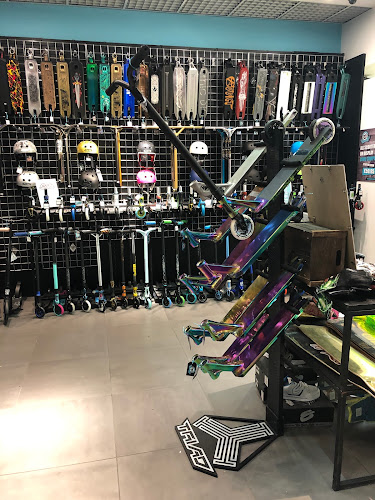 Reviews of Proline Skates in Cardiff - Sporting goods store