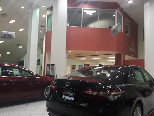 Used Car Dealer «CarMax», reviews and photos, 8200 120th Ave, Kenosha, WI 53142, USA