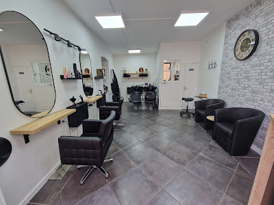 Nancy Coiffure (nouveau propriétaire) à Beaurepaire