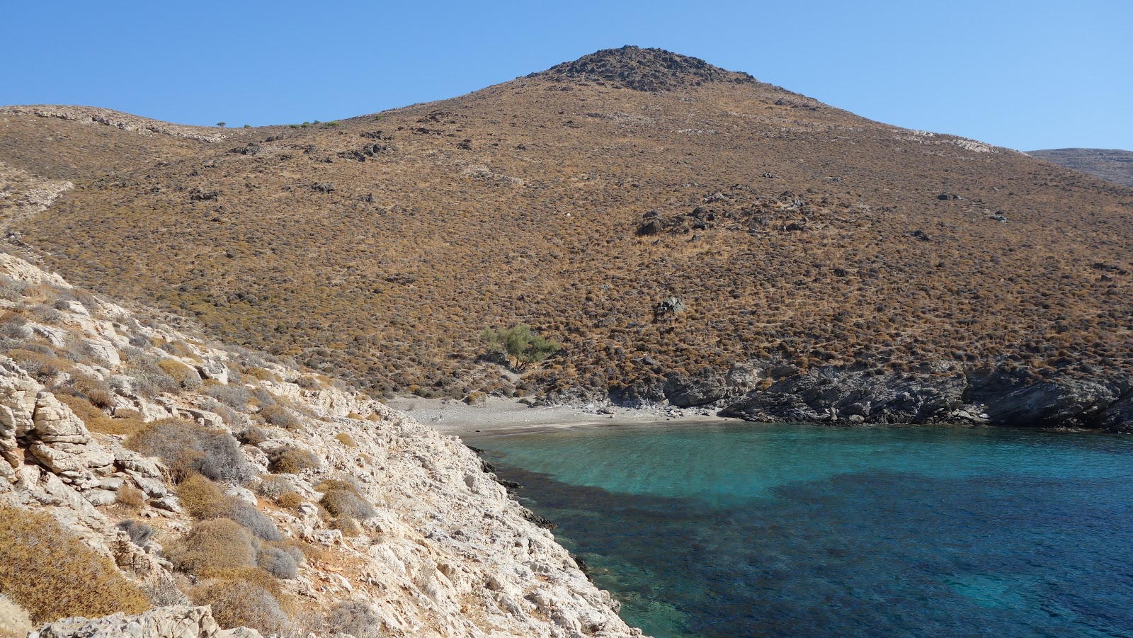 Foto af Grammata beach med små multi -bugter