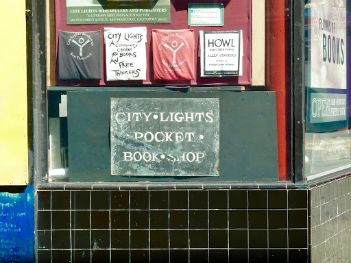 Book Store «City Lights Booksellers & Publishers», reviews and photos, 261 Columbus Ave, San Francisco, CA 94133, USA