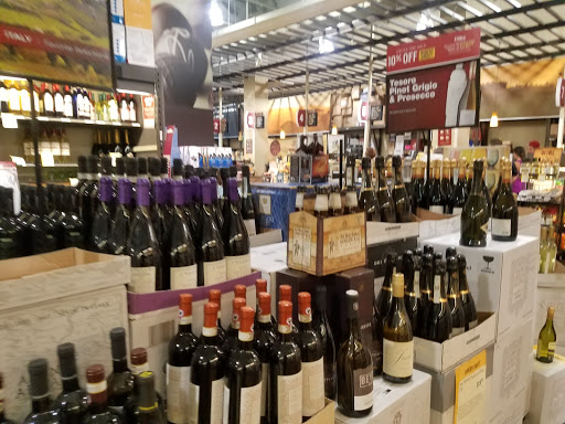 Wine Store «Total Wine & More», reviews and photos, 14750 Biscayne Blvd, North Miami Beach, FL 33181, USA