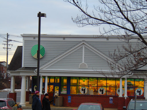 Dollar Store «Dollar Tree», reviews and photos, 1310 Main St, Willimantic, CT 06226, USA