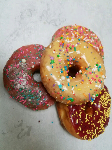 Donut Shop «Glazed & Confuzed Donuts», reviews and photos, 5301 Leetsdale Dr, Denver, CO 80246, USA