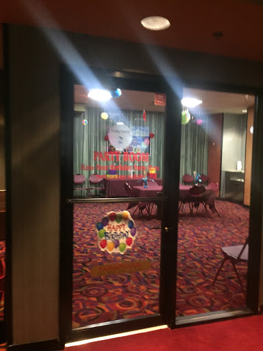 Movie Theater «Cinemark Tinseltown USA and IMAX», reviews and photos, 2291 Buffalo Rd, Rochester, NY 14624, USA