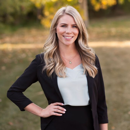 Samantha Prosser REALTOR® in Central Alberta Real Estate Agency in Red Deer