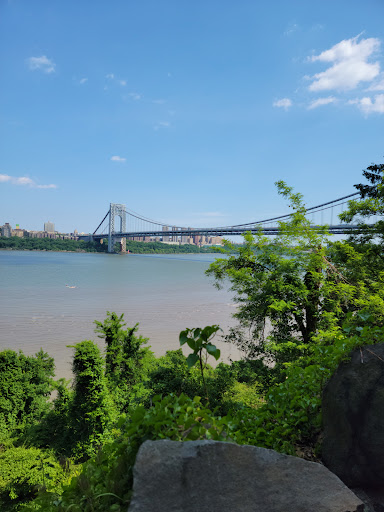 Historical Place «Fort Lee Historic Park», reviews and photos, Hudson Terrace, Fort Lee, NJ 07024, USA