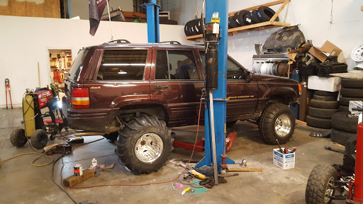 Trailer Hitch Supplier «Mid-night Automotive», reviews and photos, 817 Douglas Ave, Redwood City, CA 94063, USA