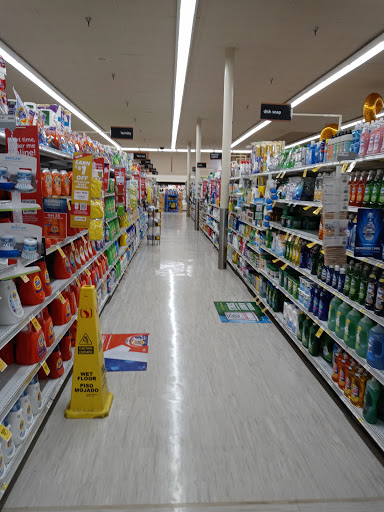 Grocery Store «Safeway», reviews and photos, 6130 Rose Hill Dr, Alexandria, VA 22310, USA