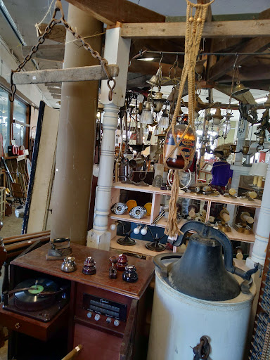 Building Materials Store «Skagit Building Salvage», reviews and photos, 17994 WA-536, Mt Vernon, WA 98273, USA