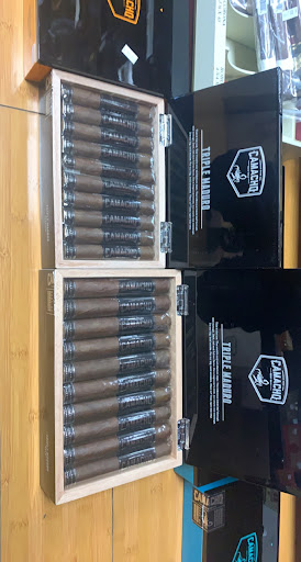 Cigar Shop «Tobacco World», reviews and photos, 8853 Richmond Hwy, Alexandria, VA 22309, USA