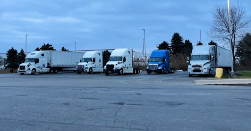 Gas Station «Sunoco Gas Station», reviews and photos, 35777 S Huron Rd, New Boston, MI 48164, USA