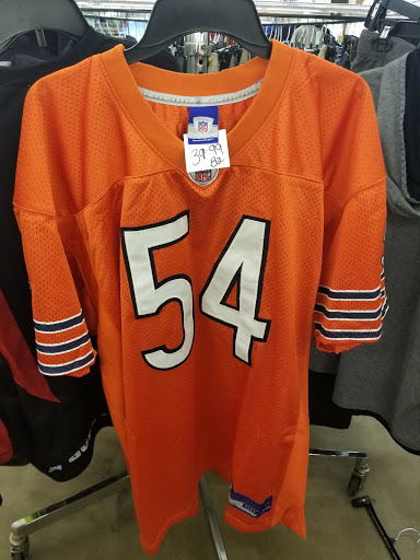 Thrift Store «The Salvation Army Family Store & Donation Center», reviews and photos, 6715 Dempster St, Morton Grove, IL 60053, USA