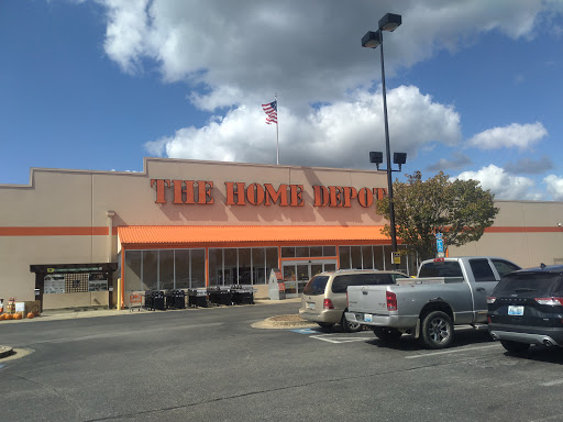 Home Improvement Store «The Home Depot», reviews and photos, 2233 Gary Farm Blvd, Bowling Green, KY 42104, USA