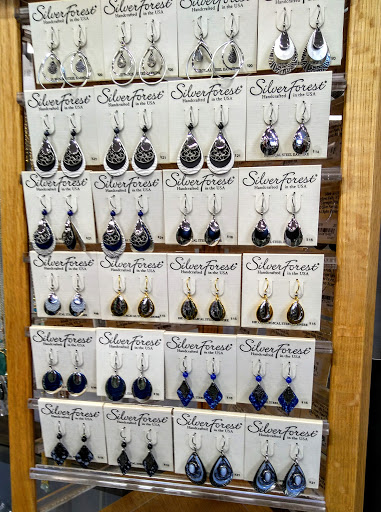 Gift Shop «The Paper Store», reviews and photos, 855 Grand Army of the Republic Hwy, Somerset, MA 02726, USA