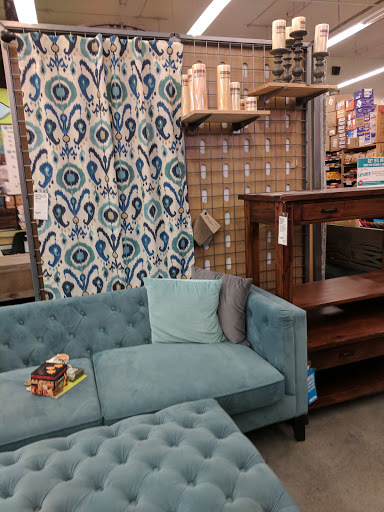 Cheap furniture shops in Seattle