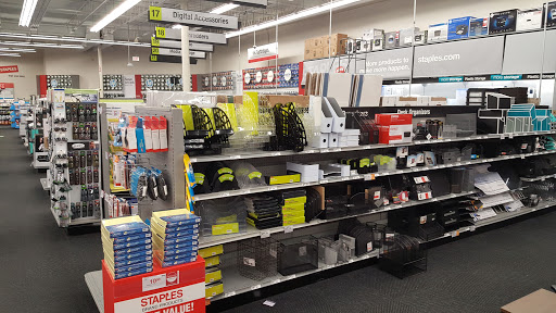 Office Supply Store «Staples», reviews and photos, 7708 Richmond Hwy, Alexandria, VA 22306, USA