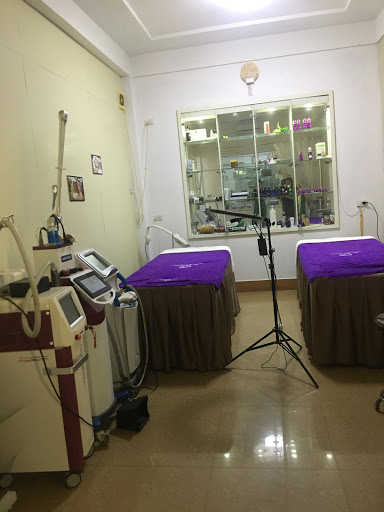 Af1qipng20uorb Pxzazwrtudmfvpfgktrvxg45td65m