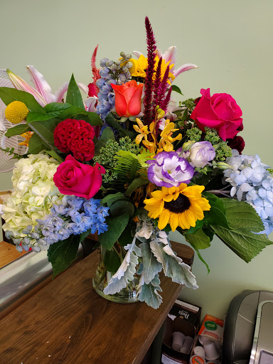 Florist «Libertyville Florist», reviews and photos, 103 W Rockland Rd, Libertyville, IL 60048, USA