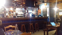 Atmosphère du Restaurant français La Tasca à Luz-Saint-Sauveur - n°8