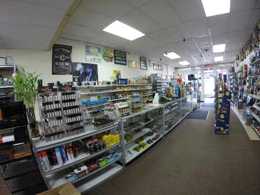 Tobacco Shop «TOBACCO CITY», reviews and photos, 662 Center St, Manchester, CT 06040, USA