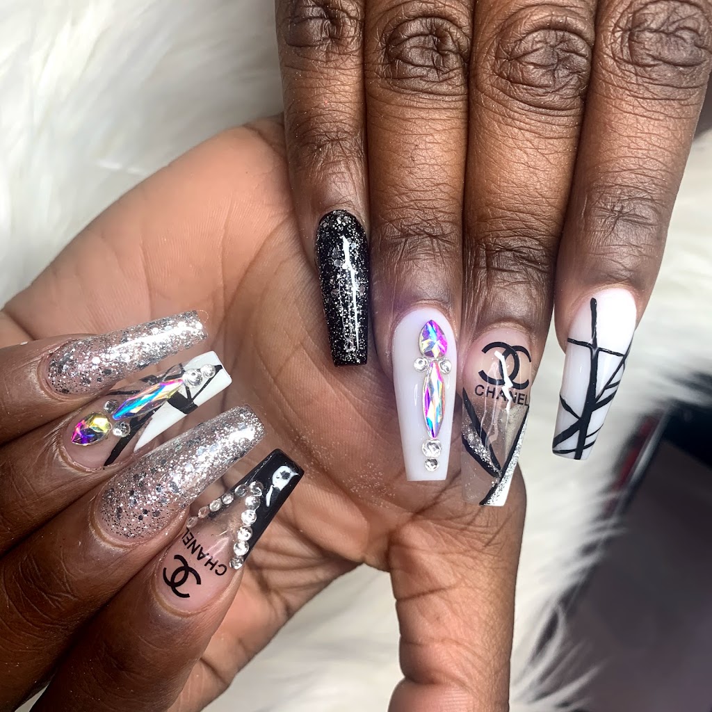 Noire The Nail Bar Six Miles 33966