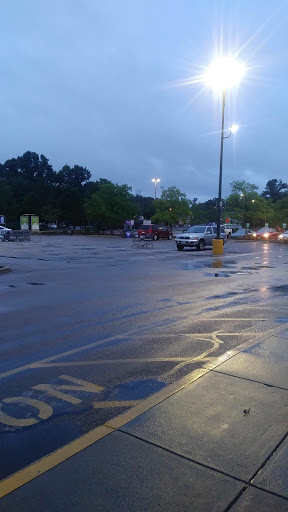 Supermarket «Super Stop & Shop - Whitman», reviews and photos, 475 Bedford St, Whitman, MA 02382, USA