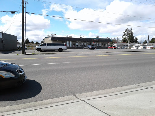 Butcher Shop «B & E Meat & Seafood Co», reviews and photos, 15003 Ambaum Blvd SW, Burien, WA 98166, USA