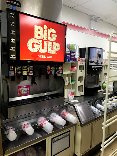 Convenience Store «7-Eleven», reviews and photos, 22-29 31st St, Astoria, NY 11105, USA