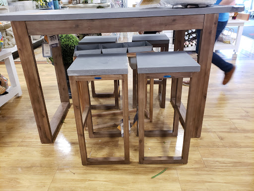 Department Store «HomeGoods», reviews and photos, 205 E Rte 59, Nanuet, NY 10954, USA