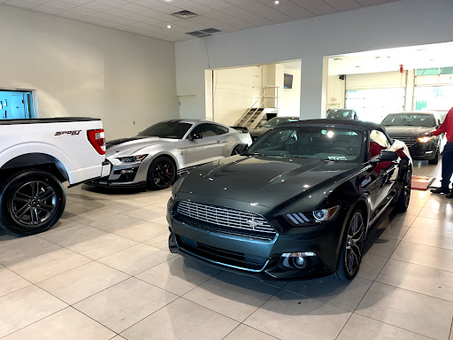 Used Car Dealer «Montrose Ford in Fairlawn», reviews and photos, 3960 Medina Rd, Fairlawn, OH 44333, USA