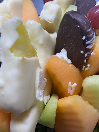 Gift Shop «Edible Arrangements», reviews and photos, 98 Westgate Dr, Brockton, MA 02301, USA