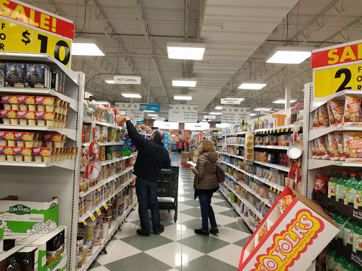 Grocery Store «Schnucks», reviews and photos, 6600 Clayton Rd, Richmond Heights, MO 63117, USA