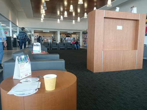 Toyota Dealer «Hanlees Davis Toyota», reviews and photos, 4202 Chiles Rd, Davis, CA 95616, USA