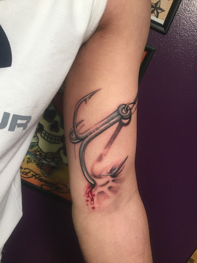 Tattoo Shop «City Line Tattoo & Body Piercing», reviews and photos, 917 N Prince St, Lancaster, PA 17603, USA