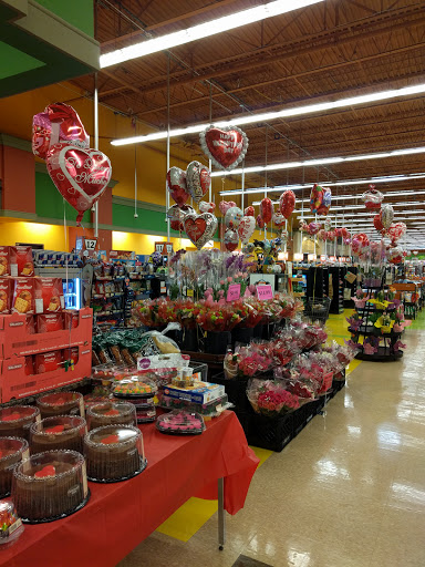 Grocery Store «Valli Produce of Glendale Heights», reviews and photos, 155 E N Ave, Glendale Heights, IL 60139, USA