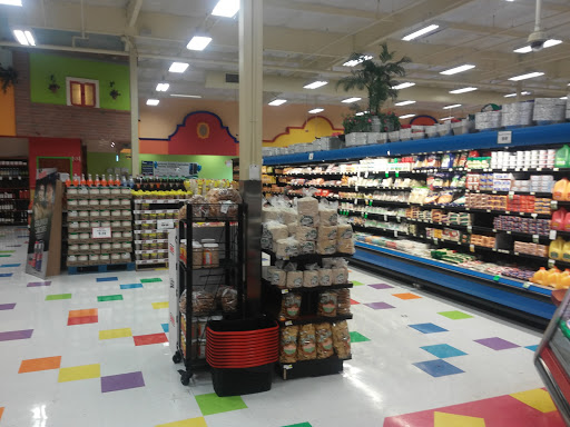 Grocery Store «La Plaza Market», reviews and photos, 3225 N Tracy Blvd, Tracy, CA 95376, USA