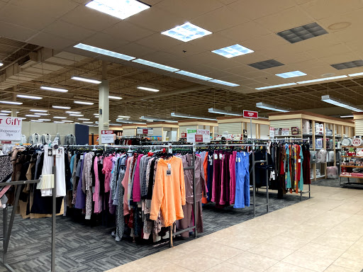 Clothing Store «Burlington Coat Factory», reviews and photos, 533 S Broad St, Meriden, CT 06450, USA