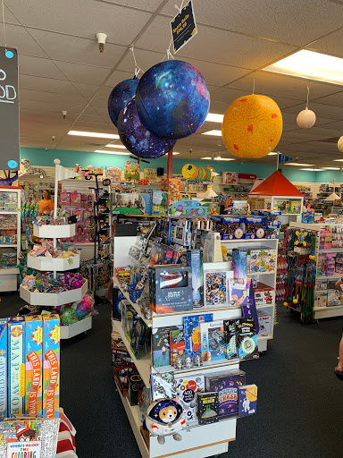 Toy Store «Mudpuddles Toys & Books», reviews and photos, 16420 SW Langer Dr, Sherwood, OR 97140, USA