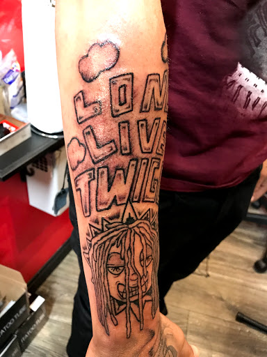 Explore als tattoo ideas, creative tattoo ideas in Lexington, available at LexInk Tattoo