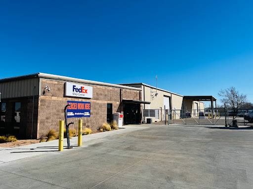 FedEx Ship Center