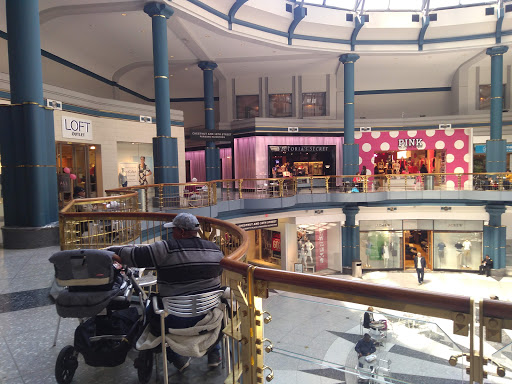 Shopping Mall «The Shops at Liberty Place», reviews and photos, 1625 Chestnut St, Philadelphia, PA 19103, USA