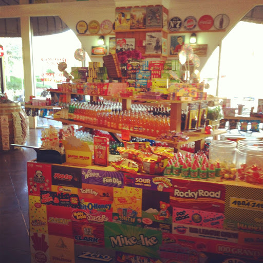 Candy Store «Rocket Fizz Valencia», reviews and photos, 24300 Town Center Dr #103, Valencia, CA 91355, USA